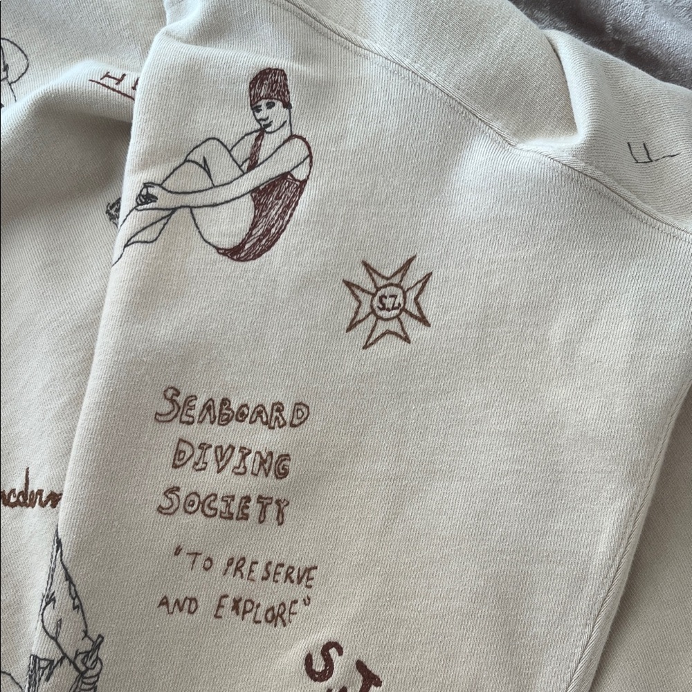 Graphic Cream Crewneck Sweater with Illustrated Motifs {small stain} - Picture 12 of 16